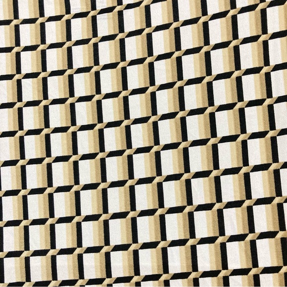 LANE BRYANT Window Pane Geometric Design sleeveless blouse - Picture 10 of 11